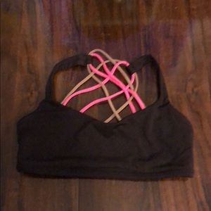 Lululemon Free to Be *Wild* Bra size6